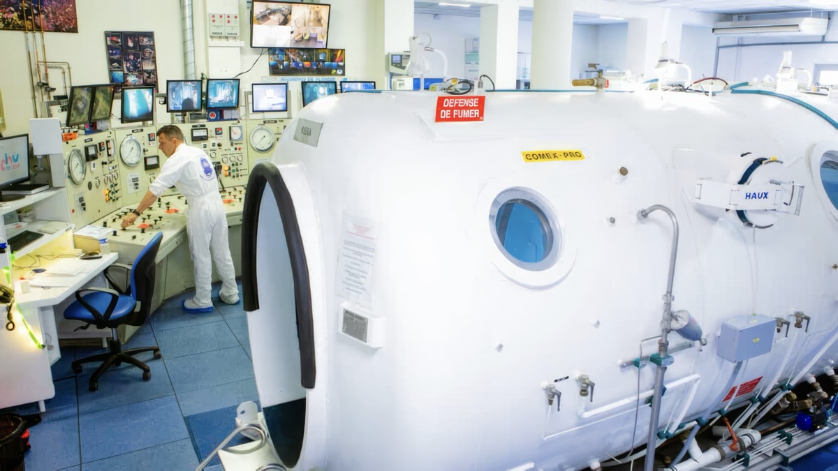 1967年から稼働しているニースのパスツール病院の高圧医療用カプセル