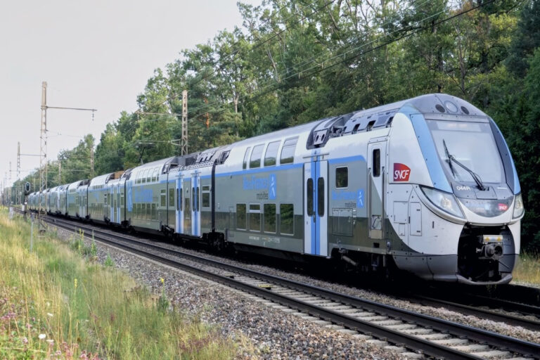 sncf fontainebleau