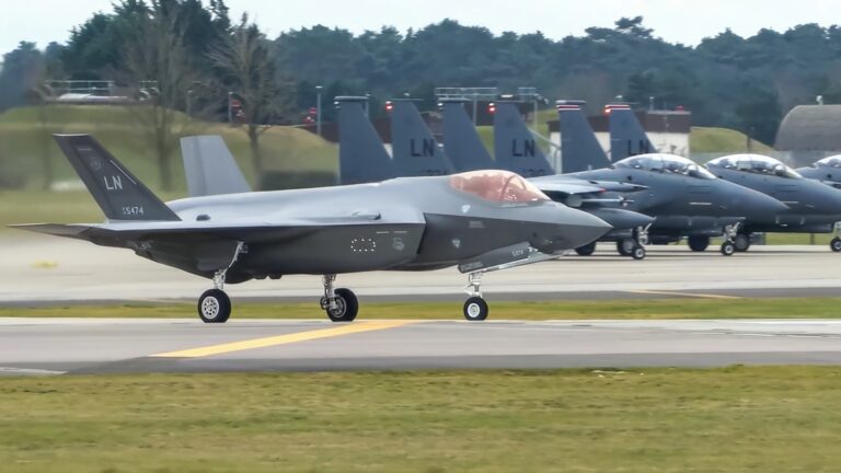 F-35 Lightning II
