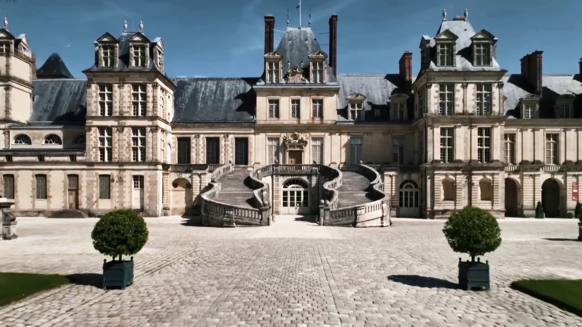 fontainebleau castle 02